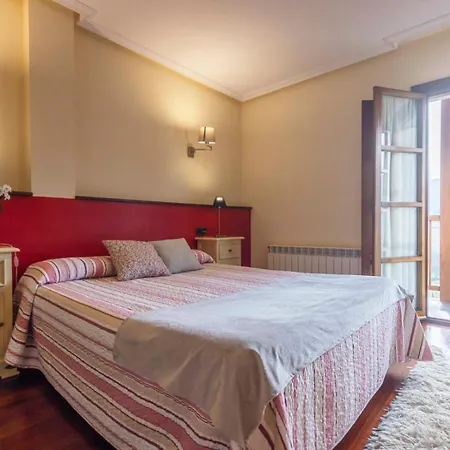 Puerta Del Oriente 호텔 3*