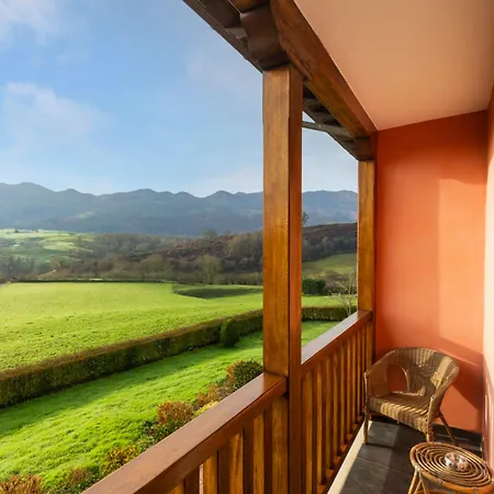 호텔 Puerta Del Oriente 3*