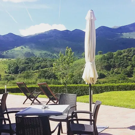 Puerta Del Oriente 호텔 3*