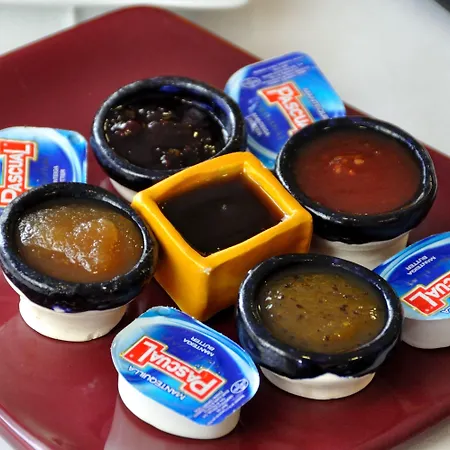 Puerta Del Oriente Szálloda 3*