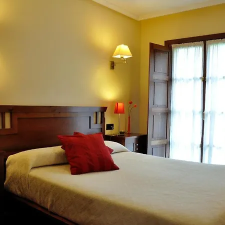 Hotel Puerta Del Oriente Tresgrandas