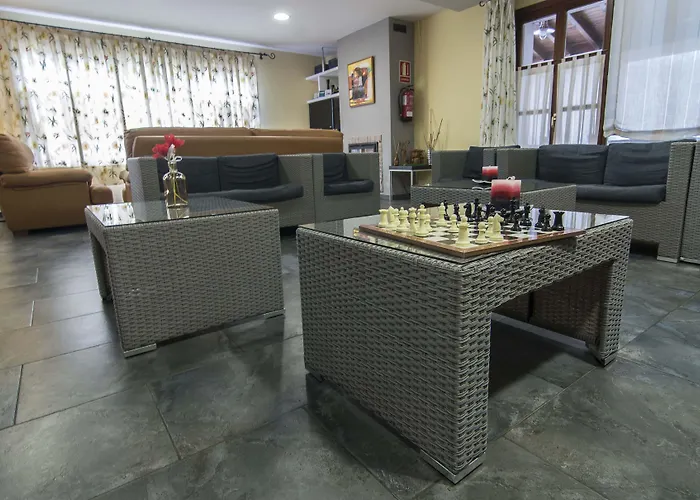 Hotel Puerta Del Oriente