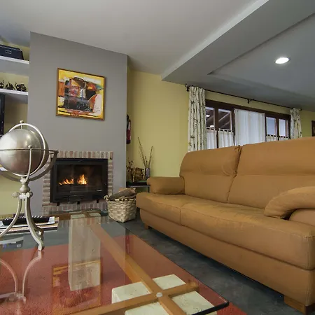 Puerta Del Oriente 3* Tresgrandas