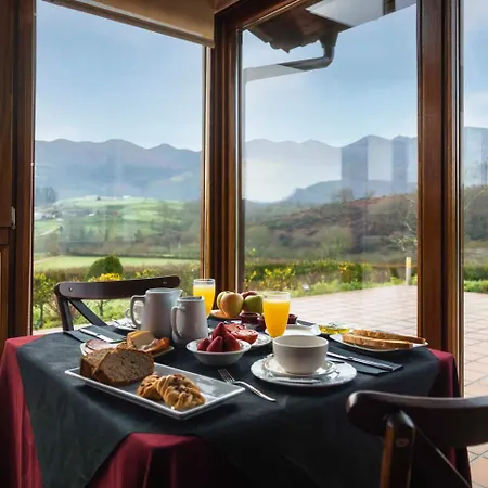 Puerta Del Oriente ホテル 3*