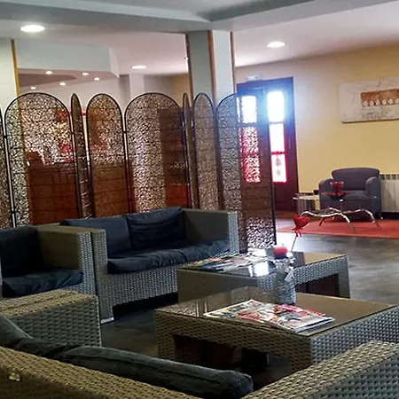 Hotel Puerta Del Oriente Tresgrandas